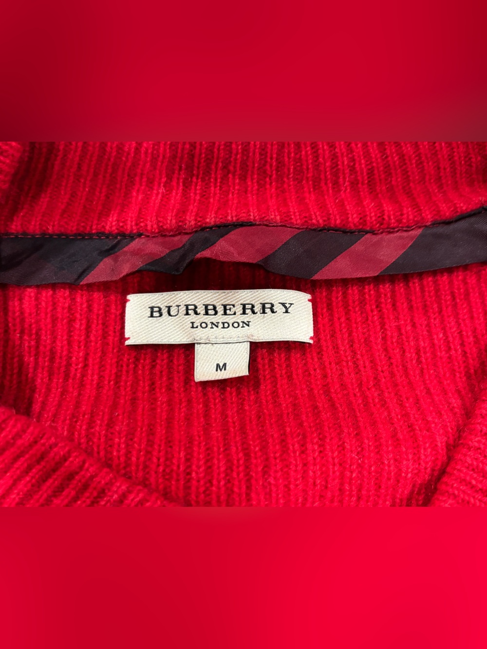 Burberry Red Ribbed Shawl V-Neck Sweater - Picture 7 of 7